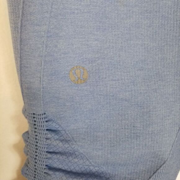 Lululemon Women's In The Flow Cropped Leggings Sz 6 Blue Athletic Pants Yoga - Picture 3 of 4